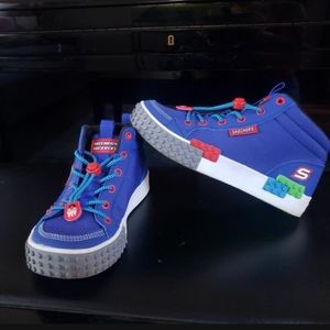 Skechers bricks lego shoes size 2 kids